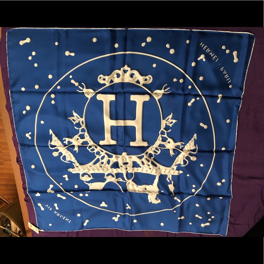 Hermès Silk Scarf